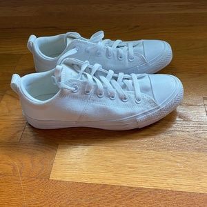 Converse Size 9